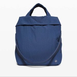 New Lululemon On My Level 19L Bag